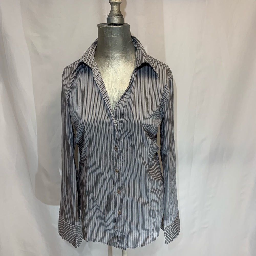 ✨NICE STRIPED HARVE BERNARD BUTTON DOWN BLOUSE✨